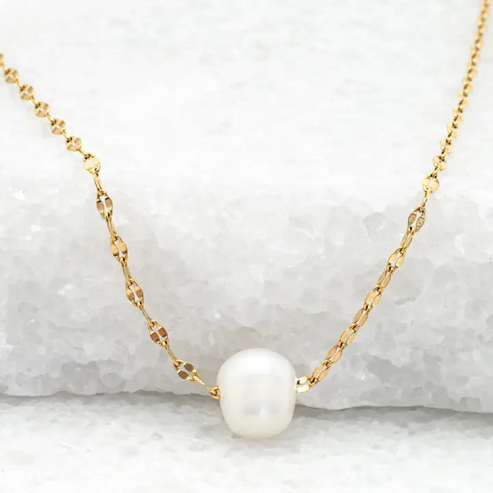 Annie Pearl Necklace